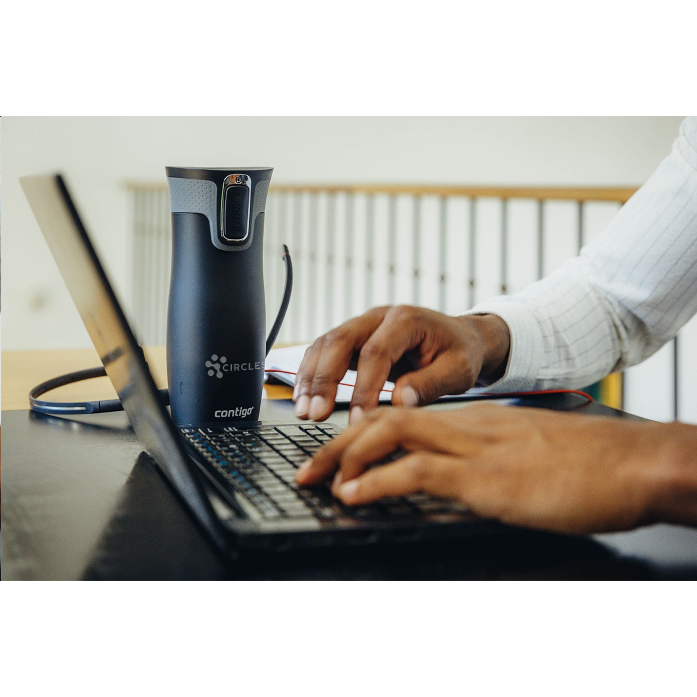 Contigo® Westloop Mug 470 ml Thermobecher - Schwarz - Galerieansicht 12