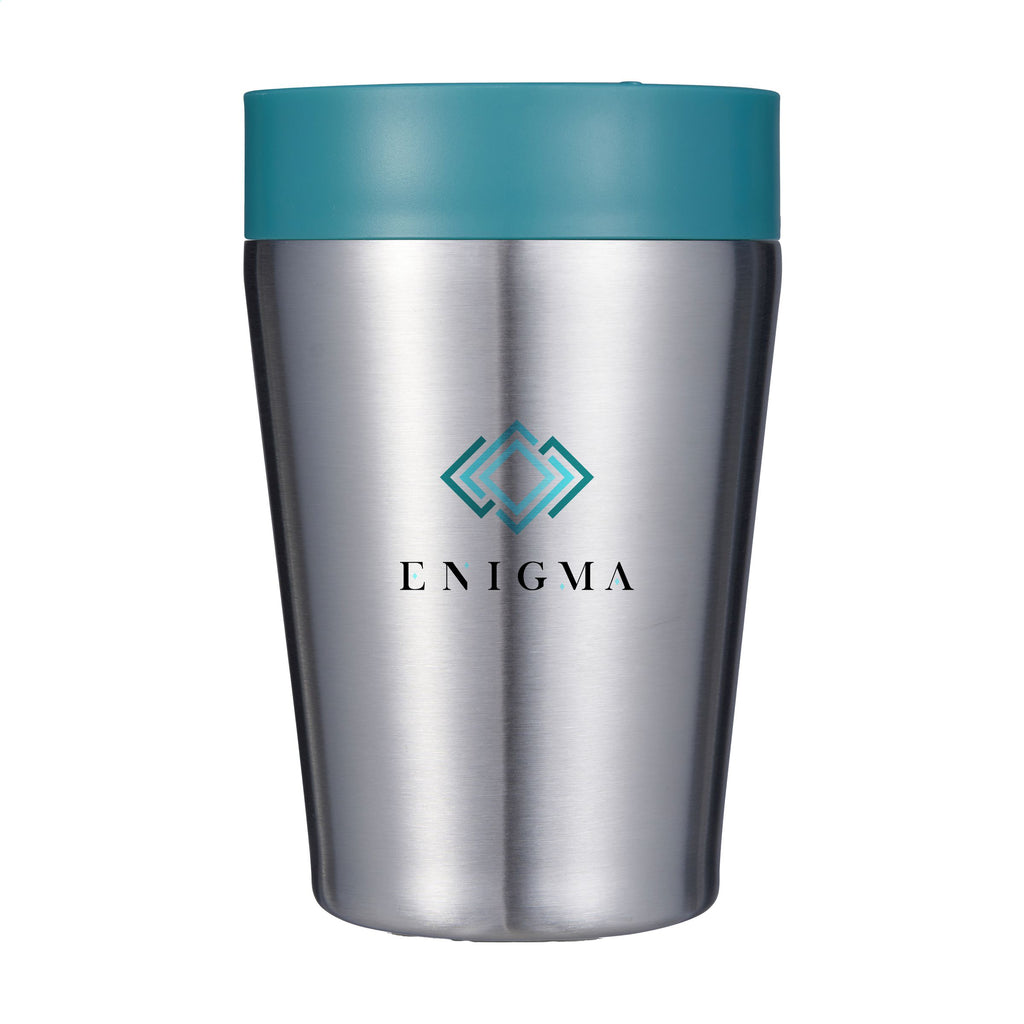 Circular&Co Recycled Stainless Steel Coffee Cup 227 ml - Grün - Produktbild der Thermobecher mit Logo bedrucken | ab 4,99€ Kollektion