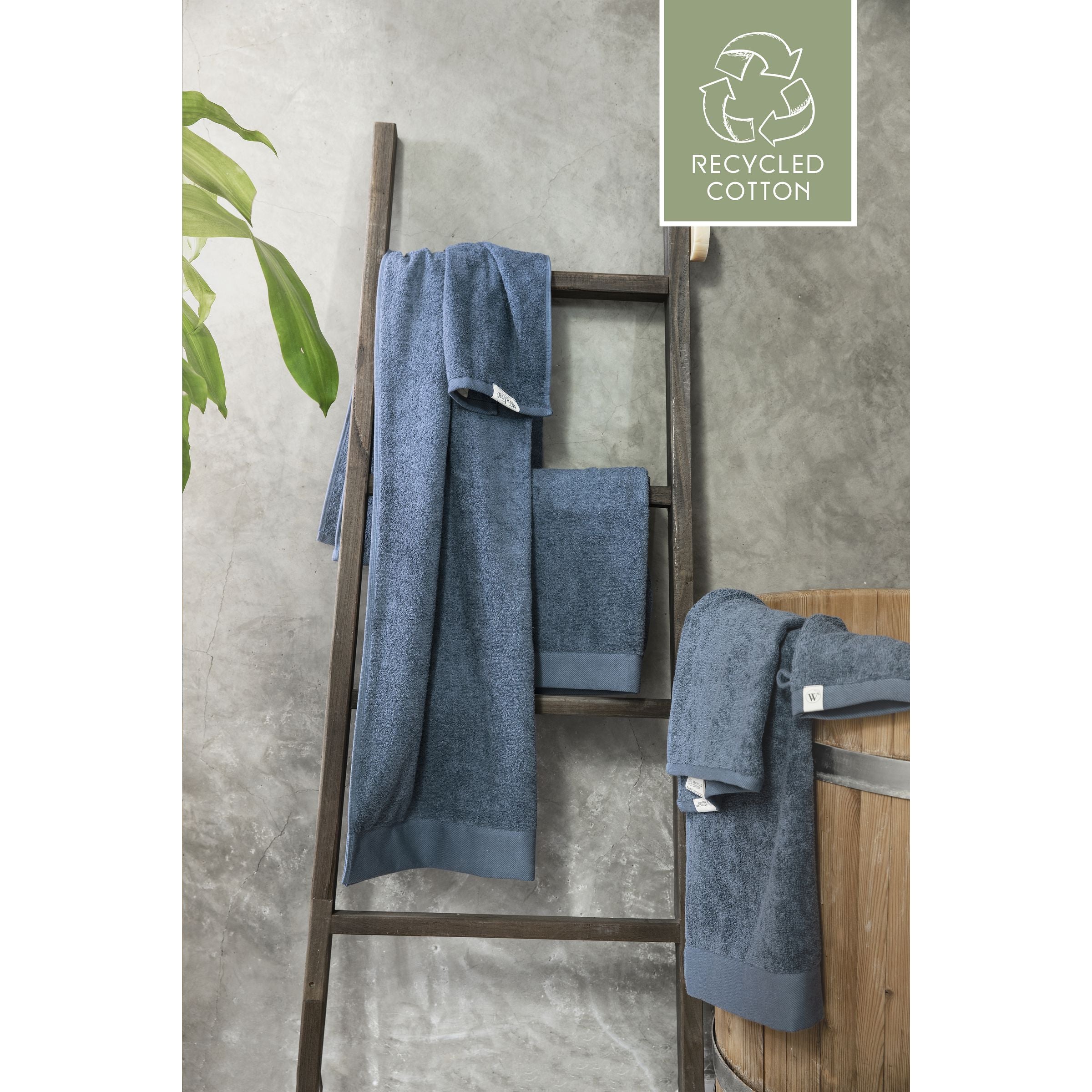 Walra Towel Remade Cotton 50 x 100 Handtuch - Blau